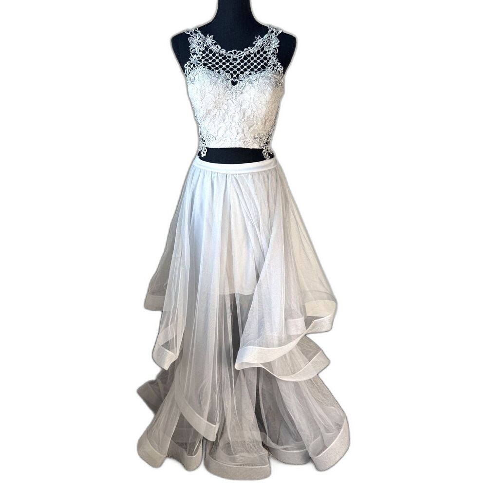 1011 Size 7 Jodi Kristopher 2 piece silver dress transparent tulle skirt lace